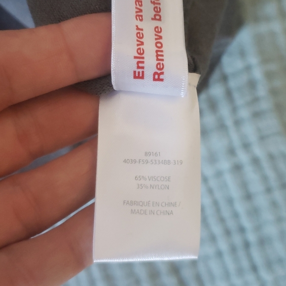 Laura petite tanks (2) - Picture 4 of 6